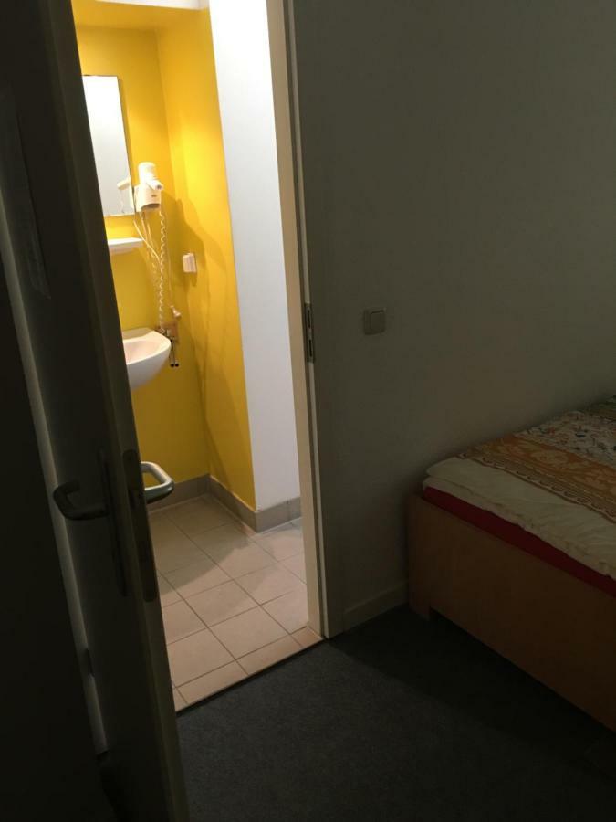 Zimmerfrei Wuppertal Kronenberg Kültér fotó